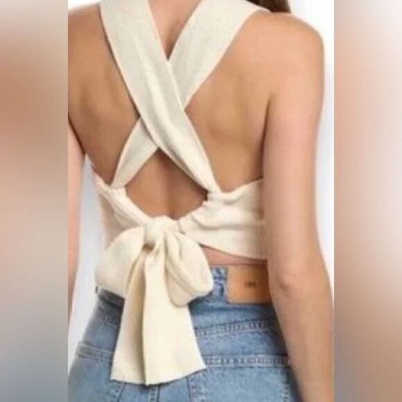 House of Harlow delicate knit tie back crop new with tags  size large - Picture 3 of 3